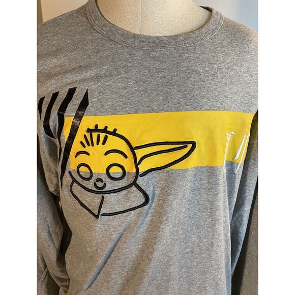 Disney Grogu/Yoda Star Wars Mandalorian Long Sleeve 50 Year Anniversary‎ Large - Picture 2 of 9
